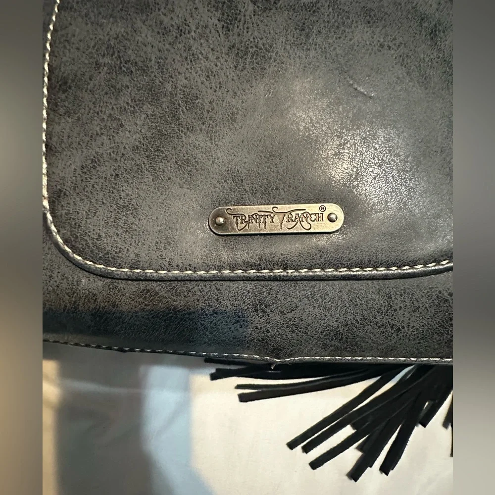 Trinity Ranch Purse - Picture 5 of 5